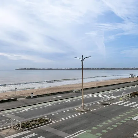 Sejour A 4 - Les Pied Dans L'eau - Vue *